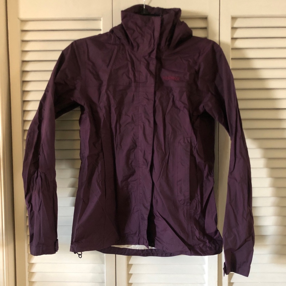 Marmot Women’s Light Raincoat with Hood XS